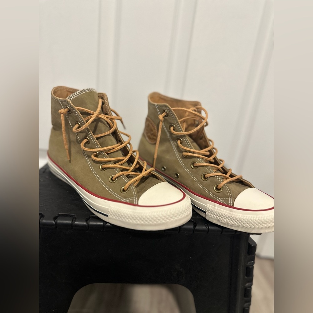 Converse - Picture 8 of 10